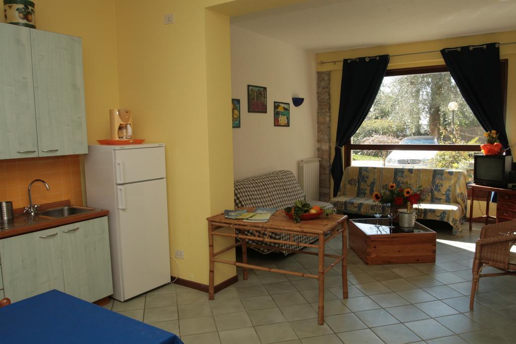 גרגננו Villa Residence La Limonaia חדר תמונה